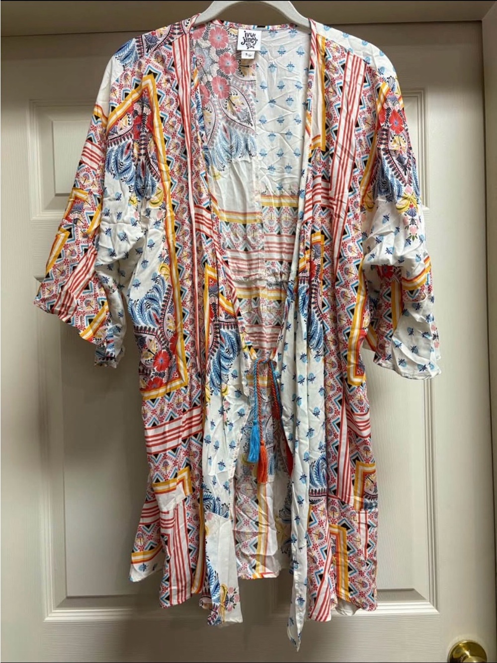 Ivy Jane Women’s Kimono Cardigan White Multi-Color Ruffle Sleeves Size S/M